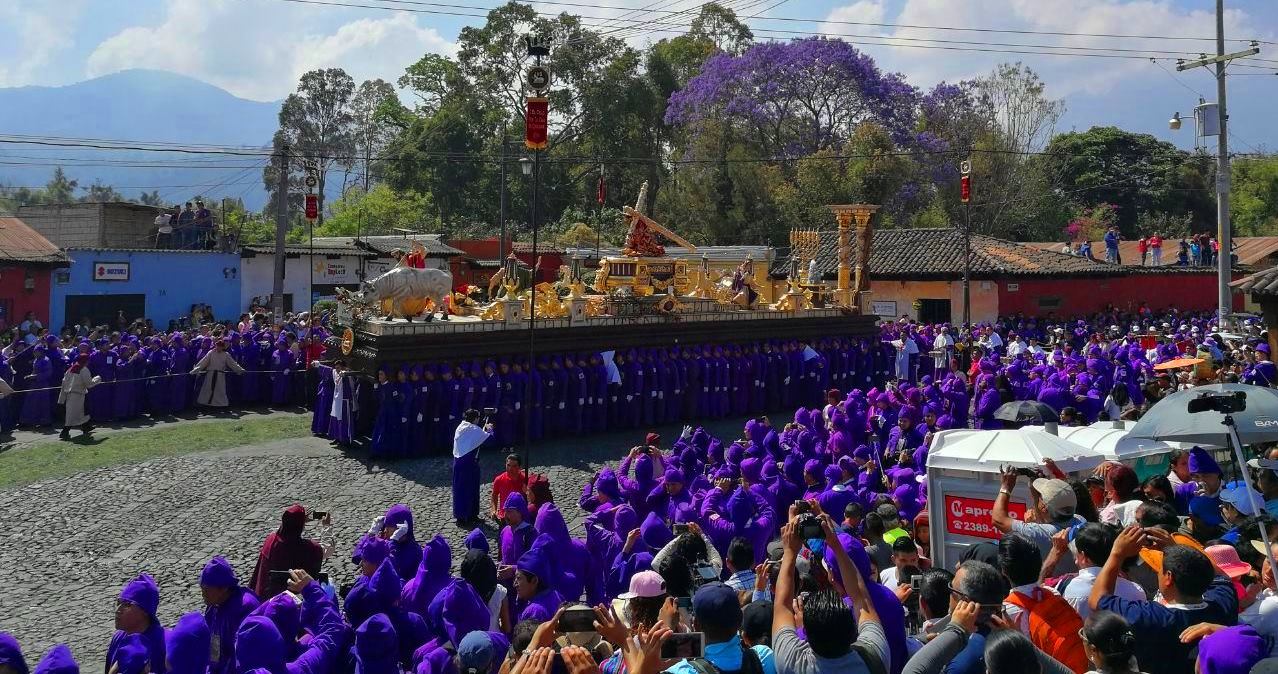 PROCESIONES DE GUATEMALA UN GRAN TRABAJO EN EQUIPO